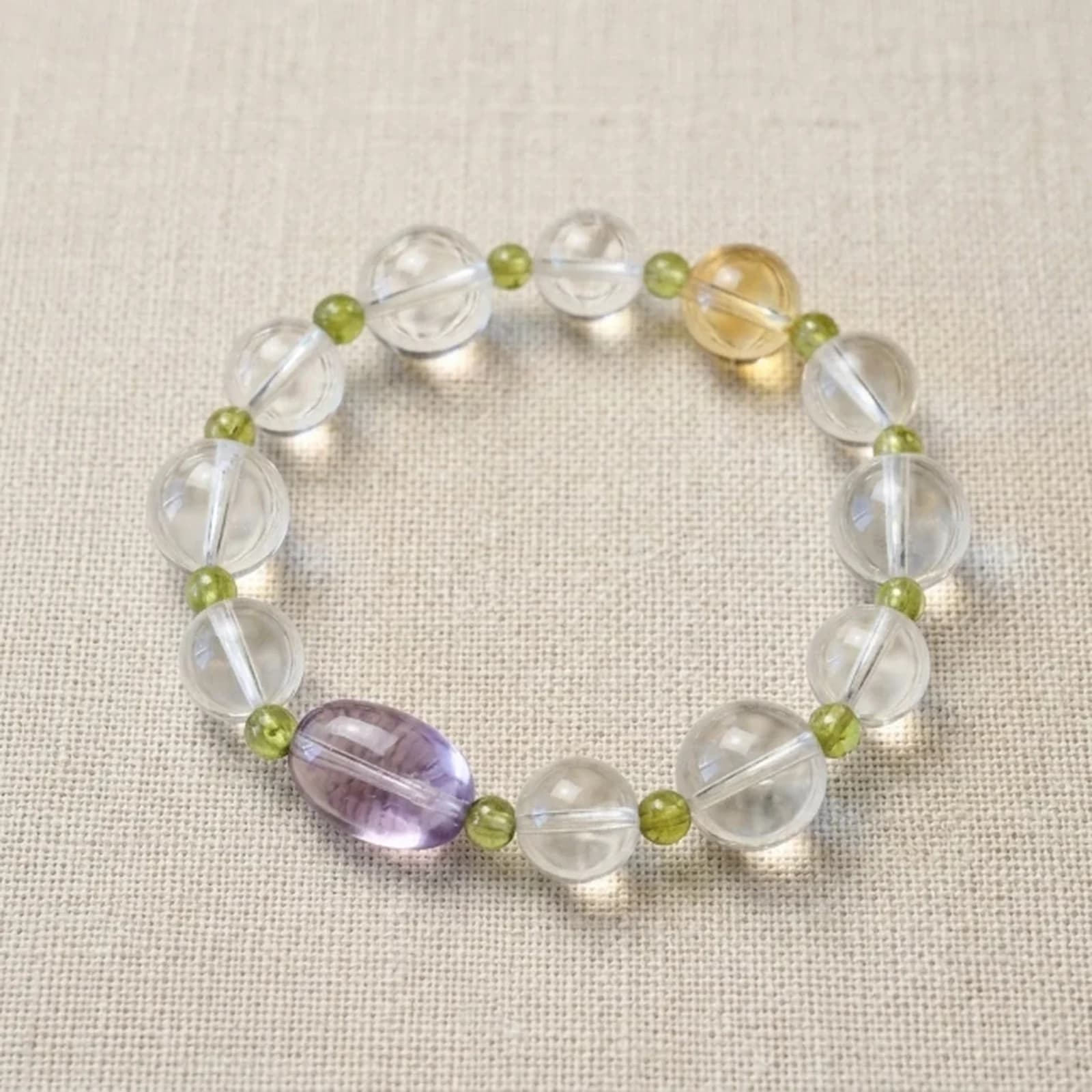 YIS-08 Lavender Summer Midsummer Dream Bracelet Angle image