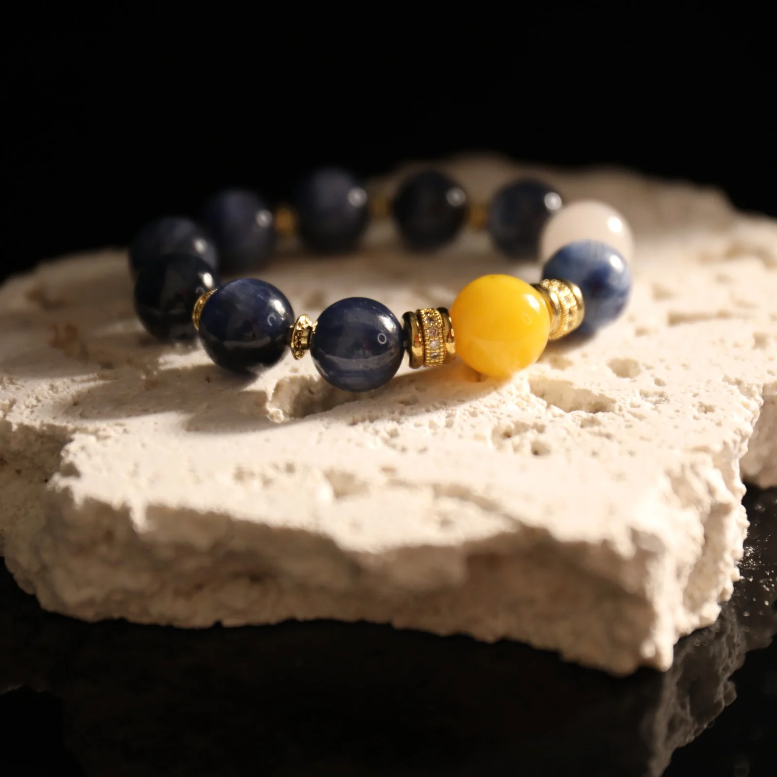 Kyanite Amber Bracelet