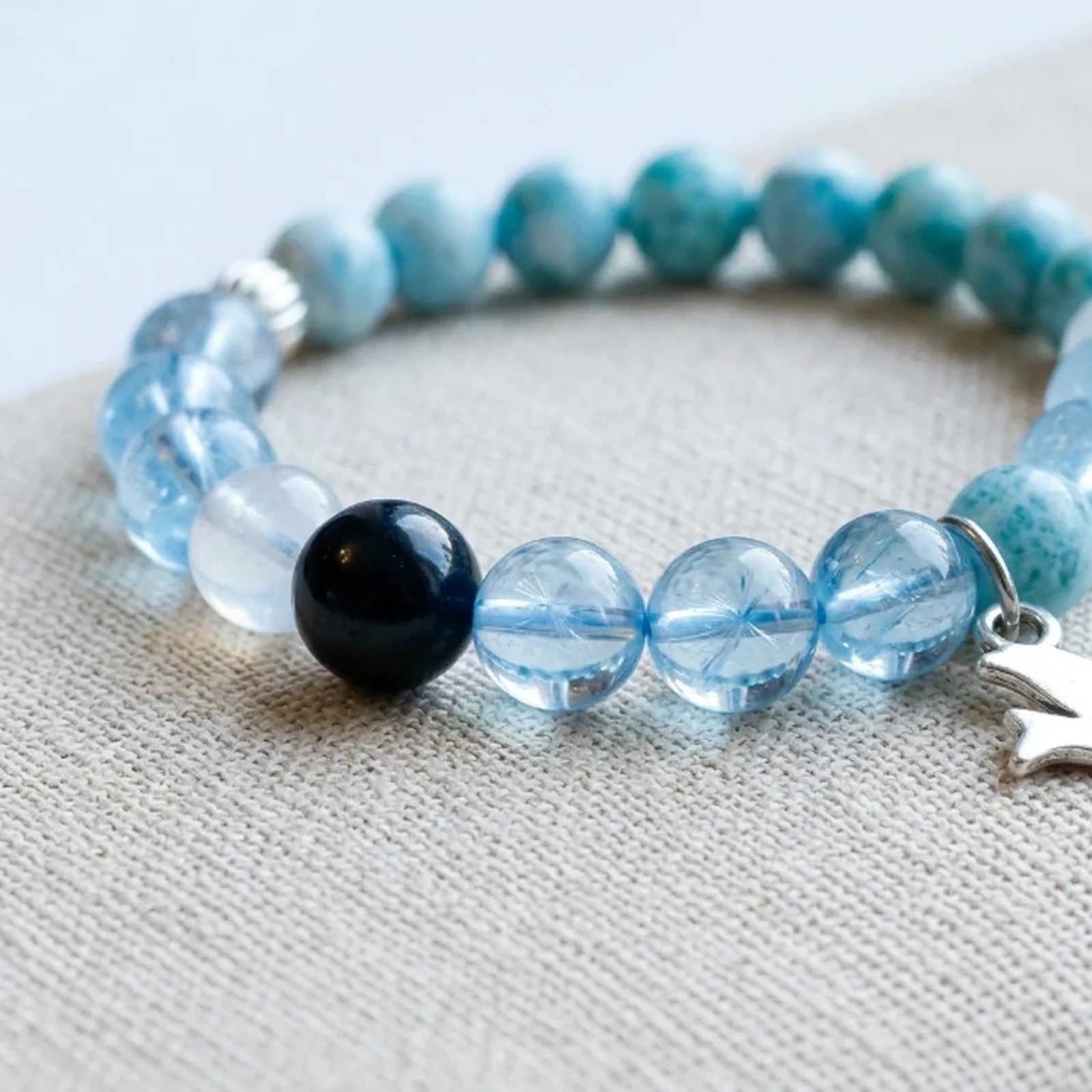 Azure Coast Free Breath Bracelet - angle-04